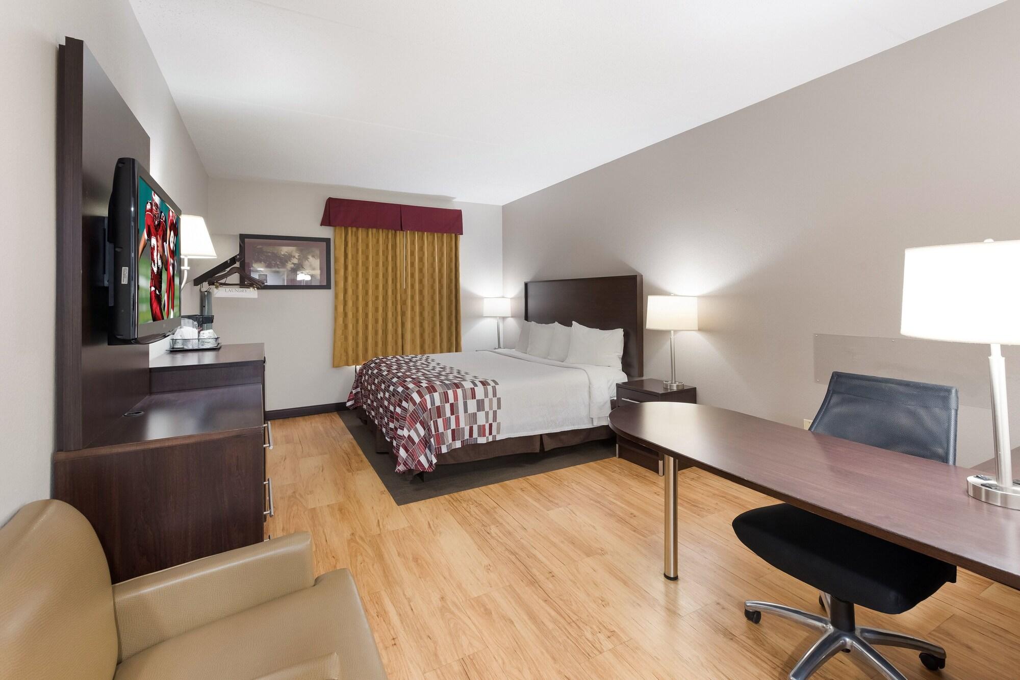 Red Roof Inn & Suites Columbus West Broad Exteriér fotografie